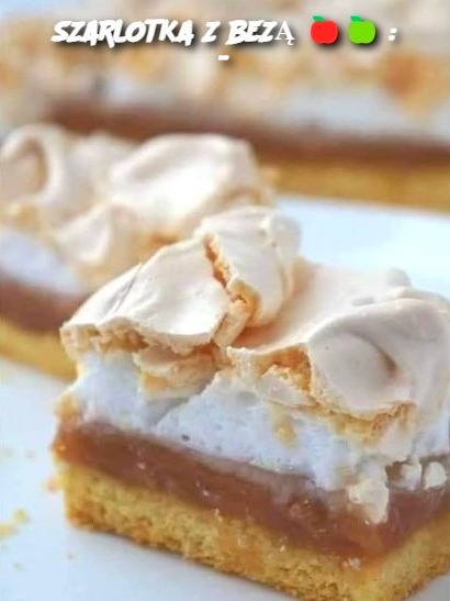 SZARLOTKA Z BEZĄ