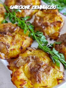 Gniecione ziemniaczki